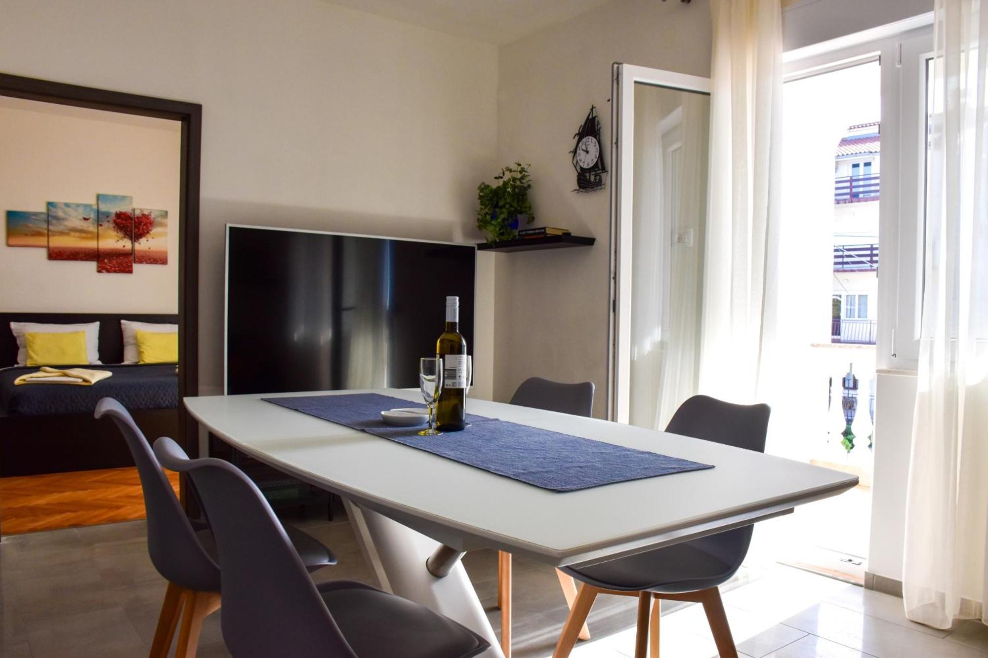 Apartment Ceko *